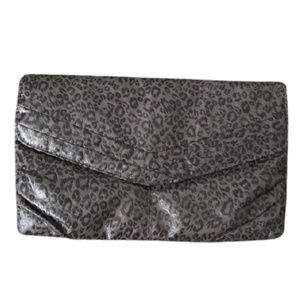 CLAIRE’S clutch shoulder crossbody leopard gray